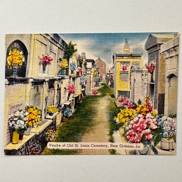 Vaults of Old St. Louis Cemetery New Orleans Mini Postcard - Picture 3 of 4